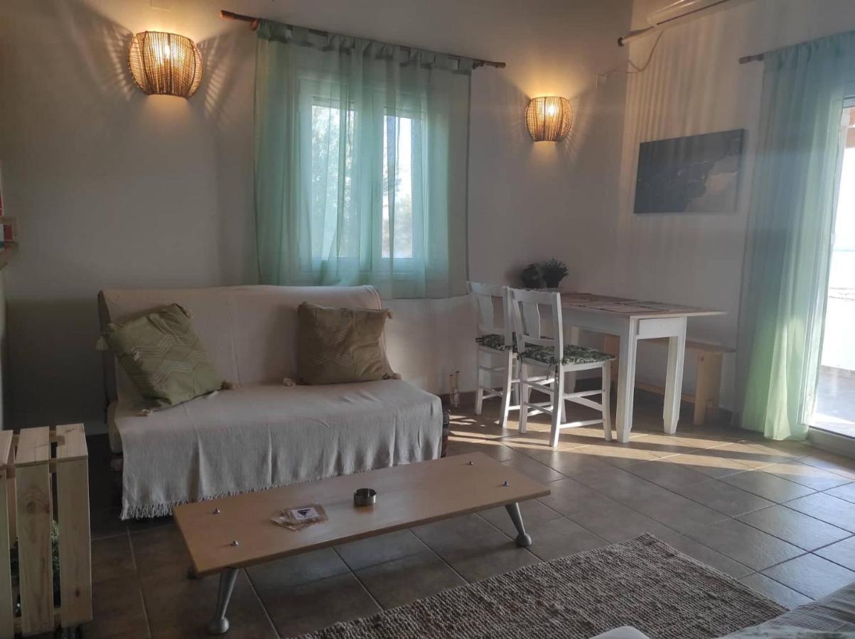 "Koukmos Beach" Greenspace Living - Private Sandy Beach Parákoila 외부 사진